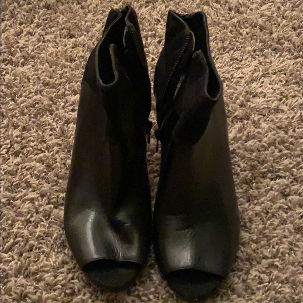 Black heels